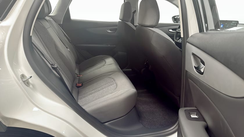 Bild 5 av MG S5 EV Standard Range Comfort 49KWH  | Privat-Leasing kampanj: 3795:-/månad.