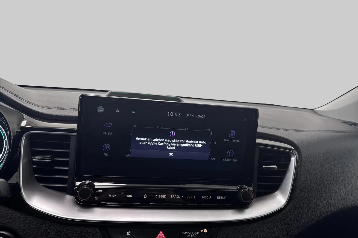 picture of a car