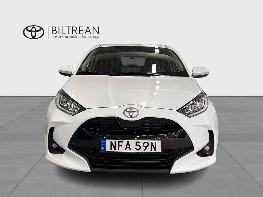 Bild 3 av Toyota Yaris Hybrid 115 1.5 115hk Active Plus Säkerhetspaket V-Hjul