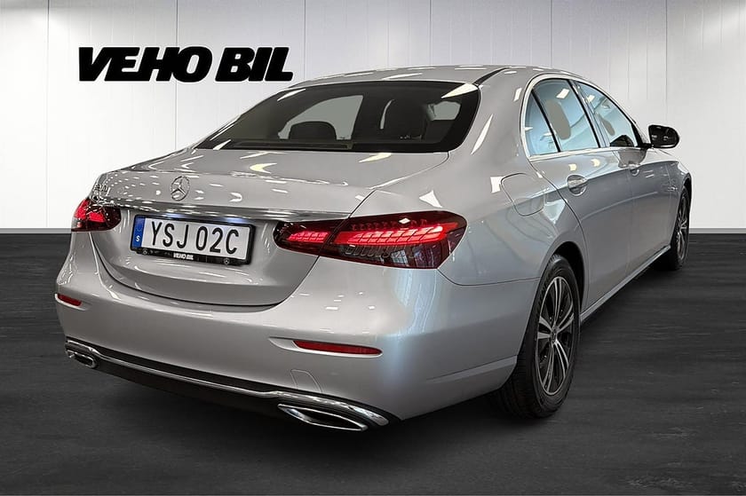 Bild 3 av Mercedes-Benz E 200 9G-Tronic Avantgarde Drag Navi Kamera Navi