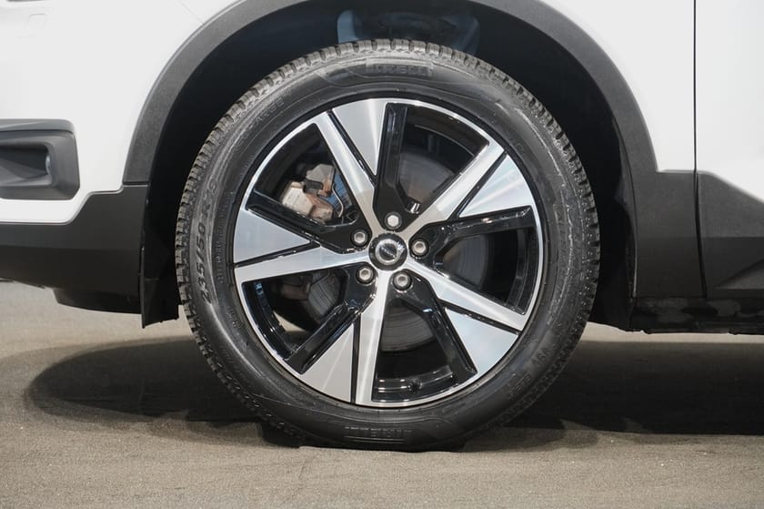 Bild 2 av Volvo XC40 P6 Recharge Recharge, 231hk, 2022 Plus - Kamera, Elstol, Navi