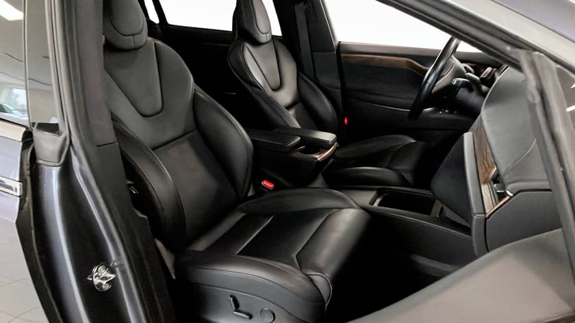 Bild 3 av Tesla Model X 100D 3,95% RÄNTA| 100D| 423hk|5-Sits|Drag|180°Kamera|