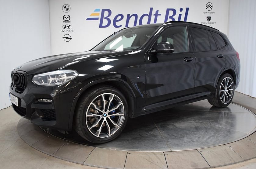 Bild 4 av BMW X3 xDrive30i M Sport | Dragkrok | Värmare