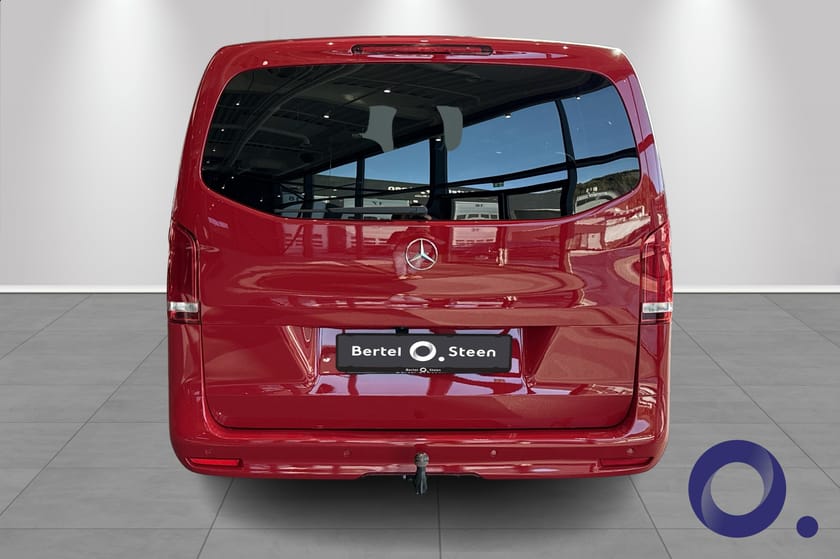 Bilde 4 av Mercedes-Benz Vito Tourer 119 CDI 4x4 3.2t 4MATIC A3 || Webasto || LED || Distronic