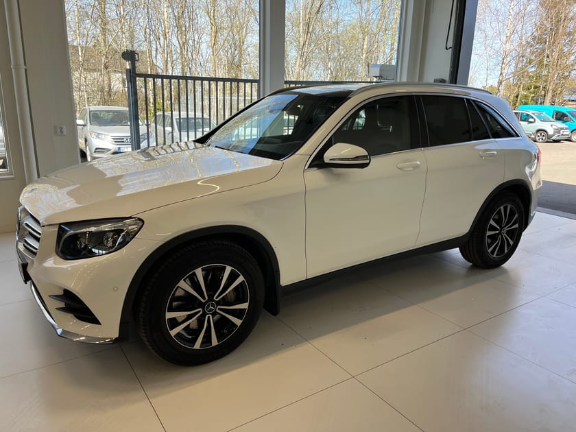 Bild 4 av Mercedes-Benz GLC 220 d 4MATIC Fint skick