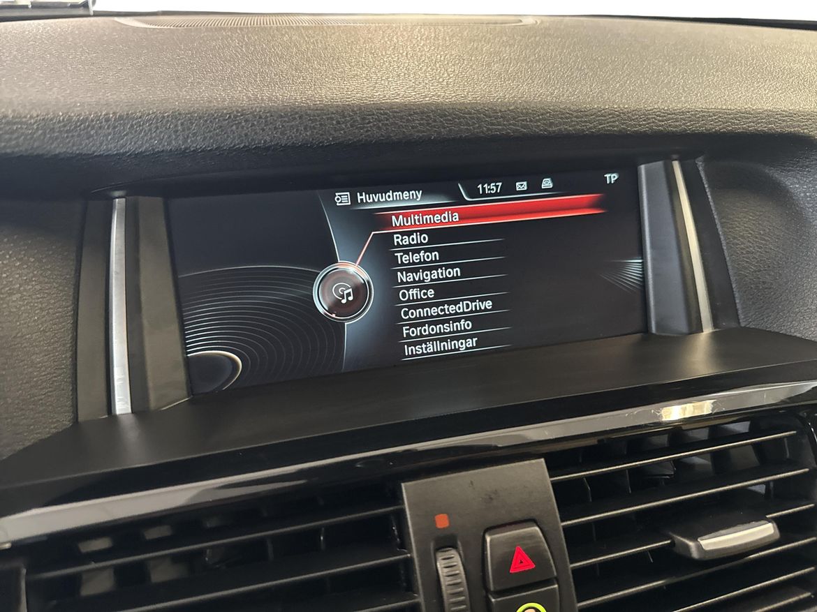 BMW X4 2015 - miniatyr 20