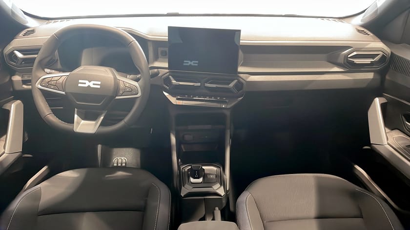 Bild 4 av Dacia Duster Hybrid 155 Expression 155hk PL fr 2990kr/mån.