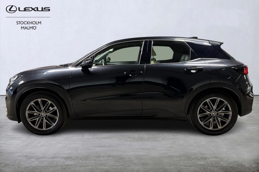 Bild 2 av Lexus LBX Elegant AWD Skinn Backkamera Navigation Rattvärme