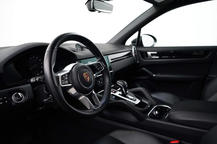 Bild 5 av Porsche Cayenne E-Hybrid / 462hk / Chrono / Pano