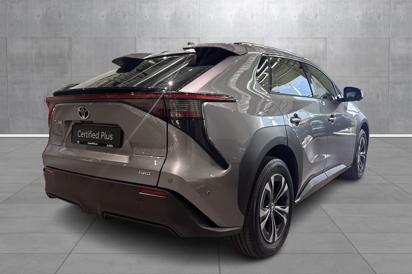 Bilde 5 av Toyota bZ4X AWD Executive