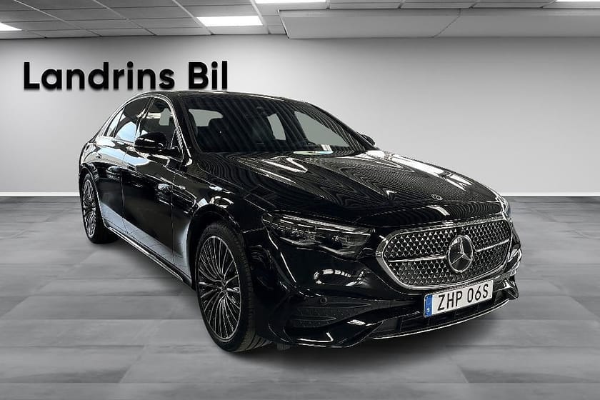 Bild 3 av Mercedes-Benz E 300 d e 4MATIC de 4MATIC/AMG Line Premium/Burmester/Superscreen