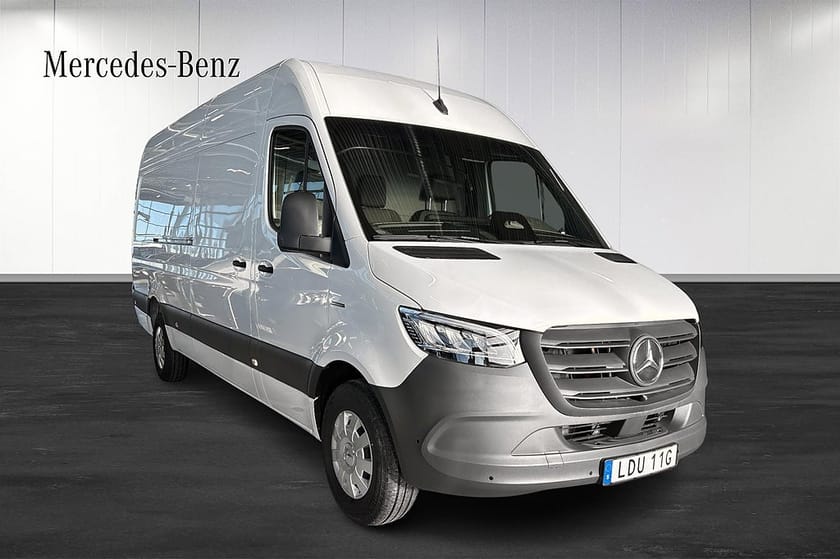 Bild 2 av Mercedes-Benz eSprinter 420 113 kWh A3 PRO 113kWh drag värmare LED lagerbil