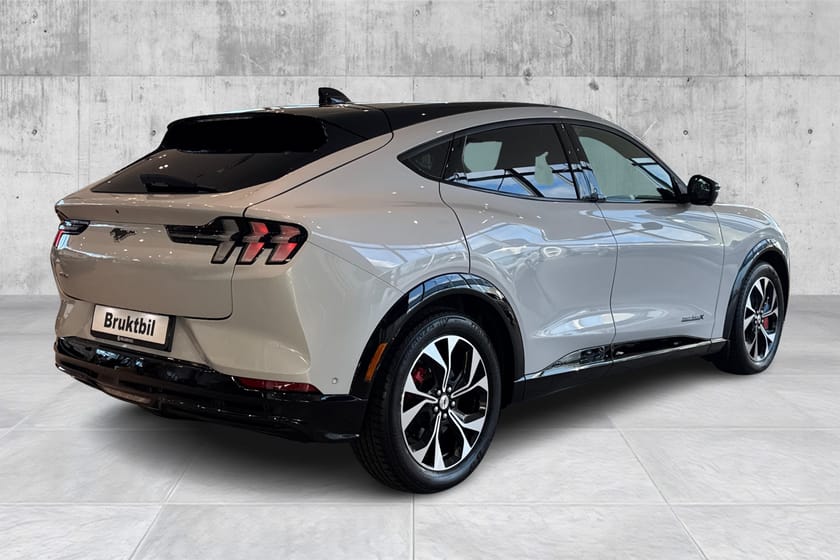 Bilde 5 av Ford Mustang Mach-E Long Range AWD *Panorama*B&O*360° cam