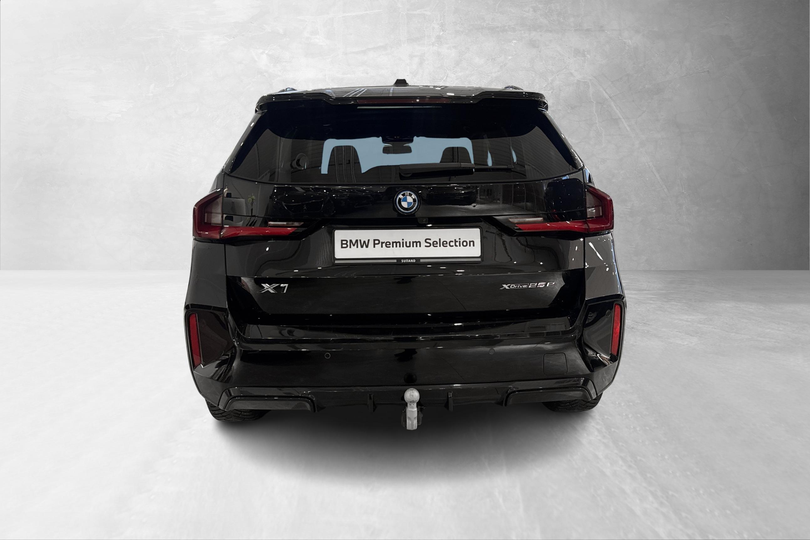 Thumnail bilde 3 av BMW X1 xDrive25e