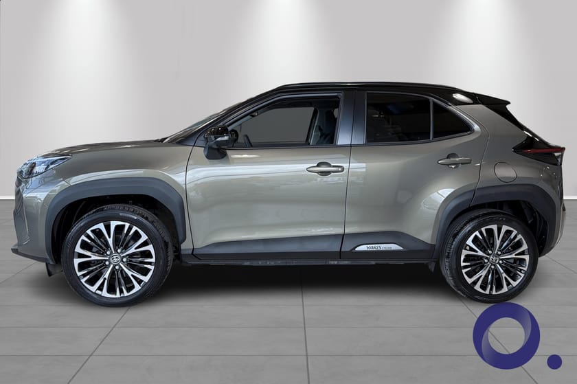 Bilde 2 av Toyota Yaris Cross Hybrid AWD-i 