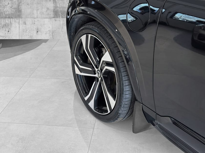 Bilde 4 av Volvo XC90 7 Seats R-Design/B&W/Luft/22"/Headup/360