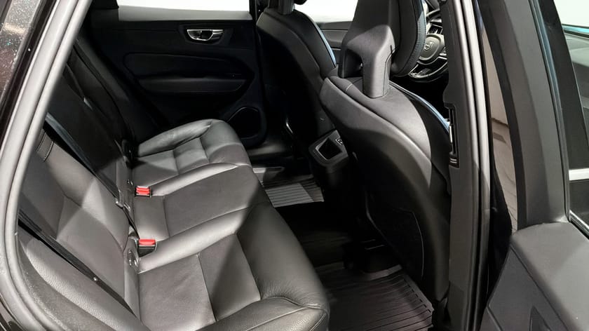 Bild 5 av Volvo XC60 T5 AWD  R-Design Dragkrok