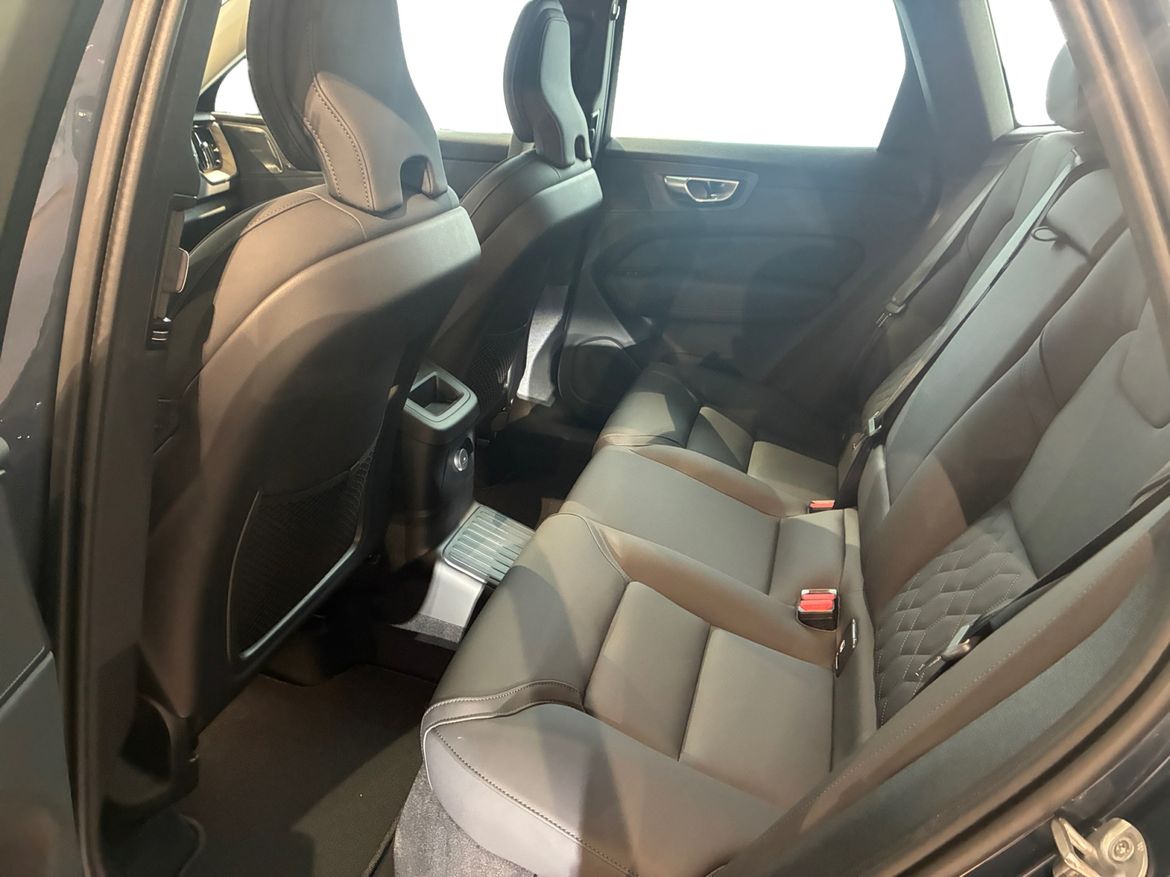 Bild 5 av 6 på bilen