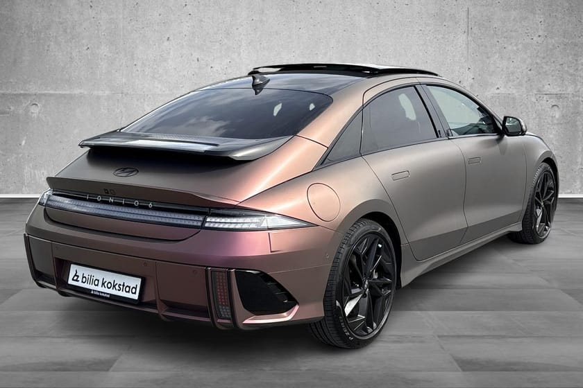 Bilde 4 av Hyundai Ioniq 6 First Edition AWD LR/360/Soltak/ACC/HUD/S+V