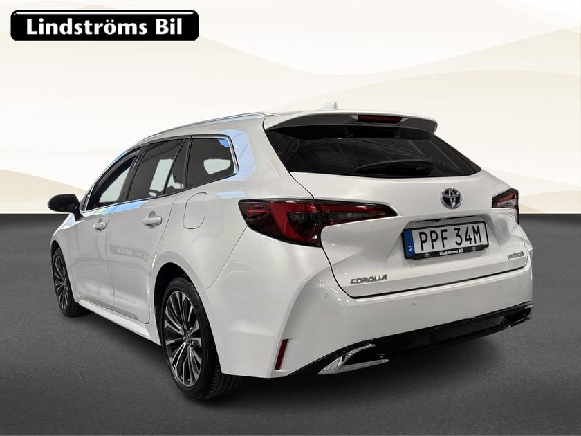 Bild 4 av Toyota Corolla Touring Sports Hybrid – Style V-Hjul