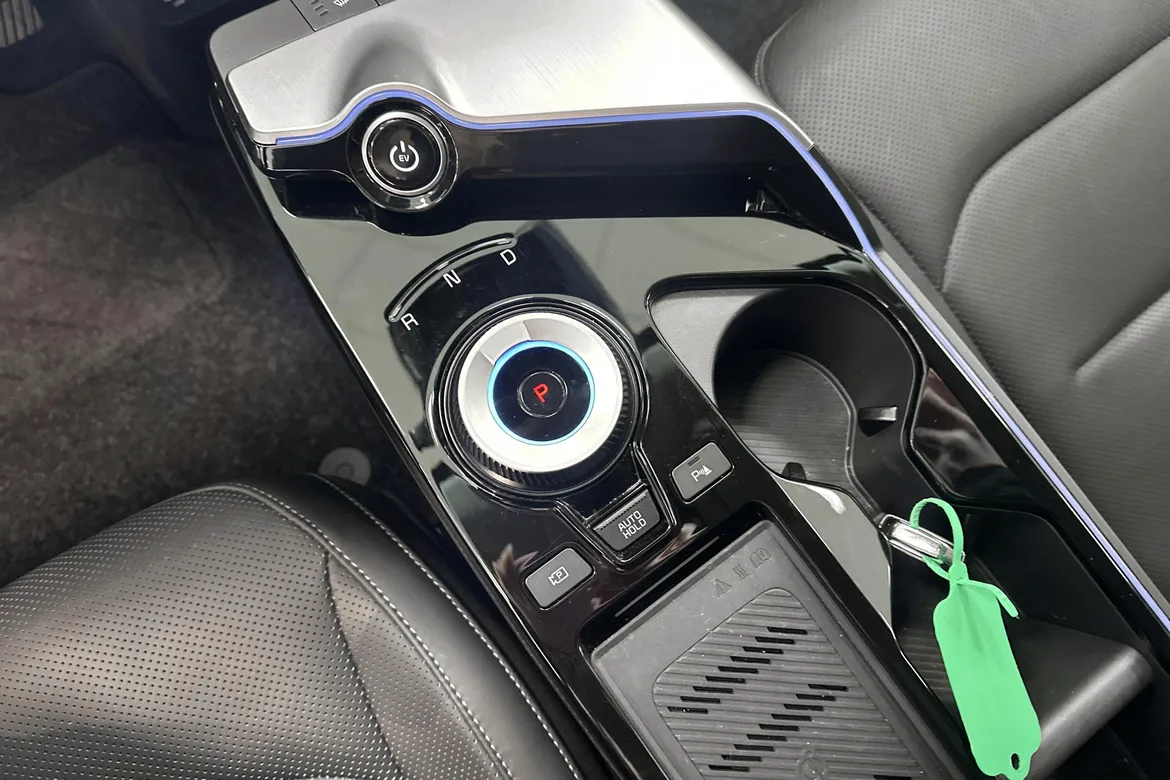 picture of a car