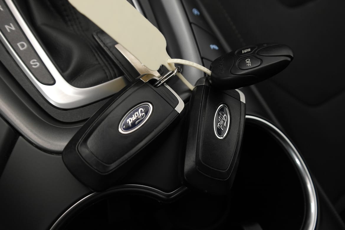 Ford Mondeo 2019 - miniatyr 12