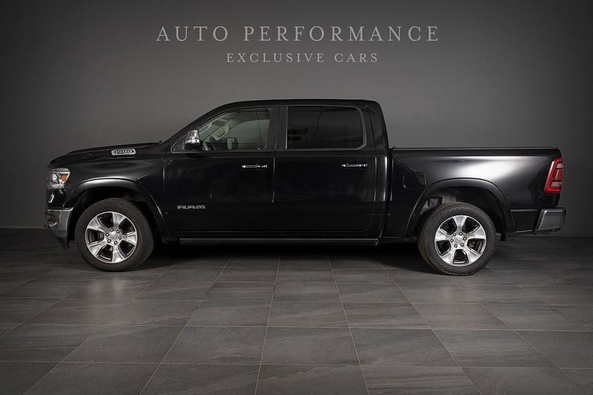 Bild 2 av RAM 1500 Crew Cab Laramie 5.7 V8 / Hemleverans /