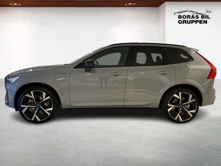 Bild 3 av Volvo XC60 T6 Plus Black Nordic Edition