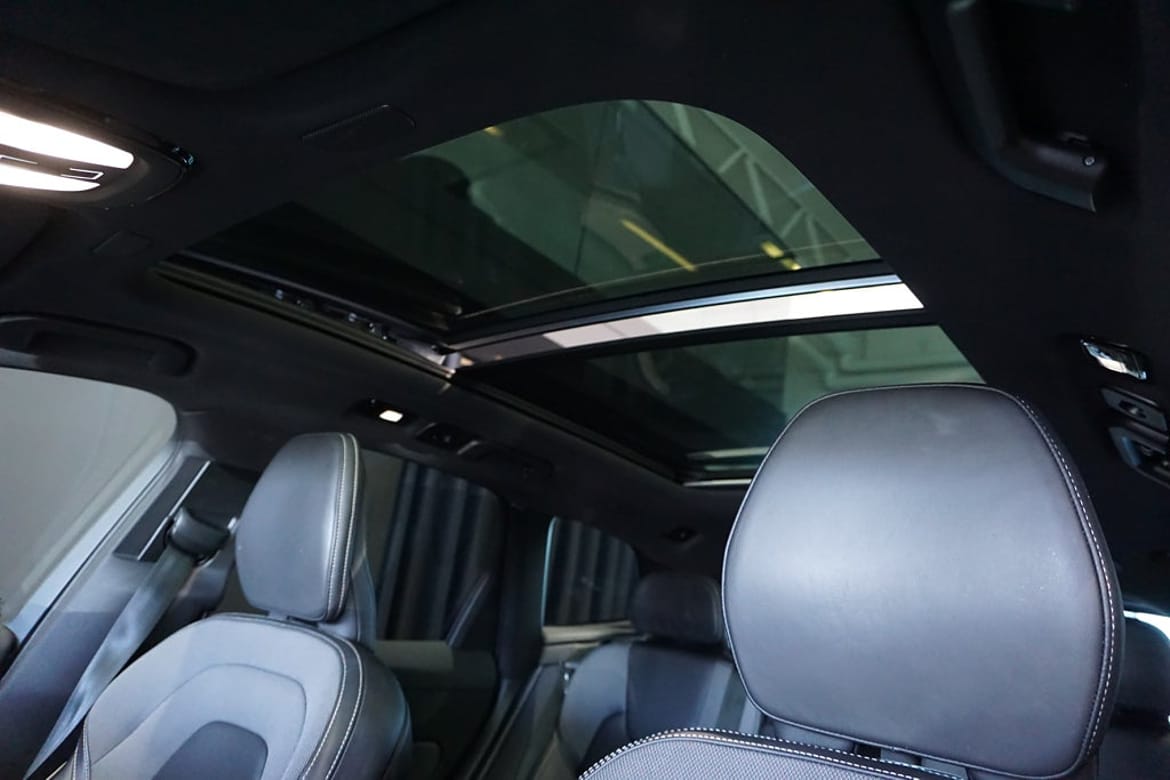 Volvo XC60 2022 - miniatyr 17