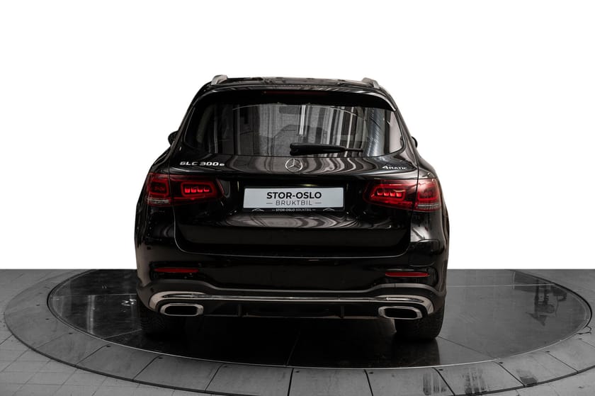 Bilde 4 av Mercedes-Benz GLC 300 e 4MATIC 300e 320hk aut. AMG/ACC/Navi/Hengerfeste
