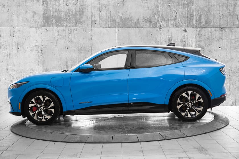 Bilde 2 av Ford Mustang Mach-E Long Range AWD | Pano | El.seter | 360 kam | Krok