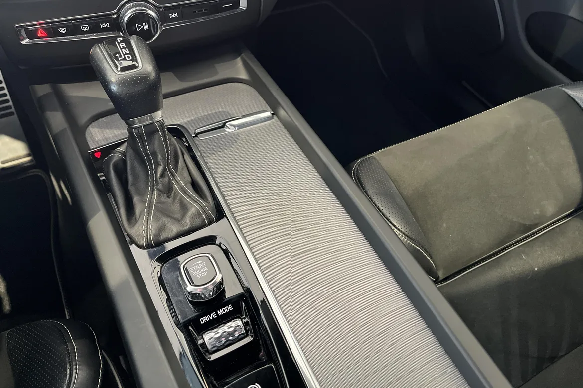 picture of a car