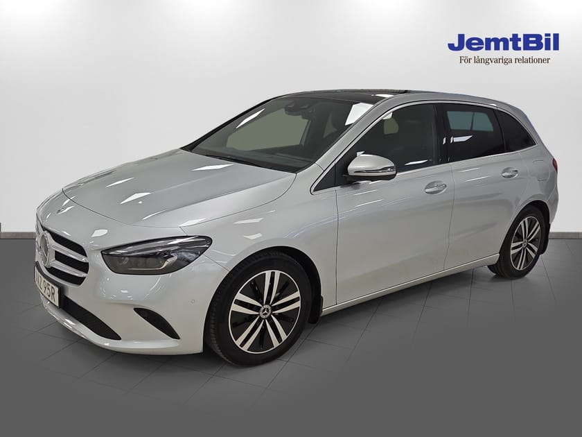Bild 1 av Mercedes-Benz B 200 d SE Edition inkl. v-hjul & drag