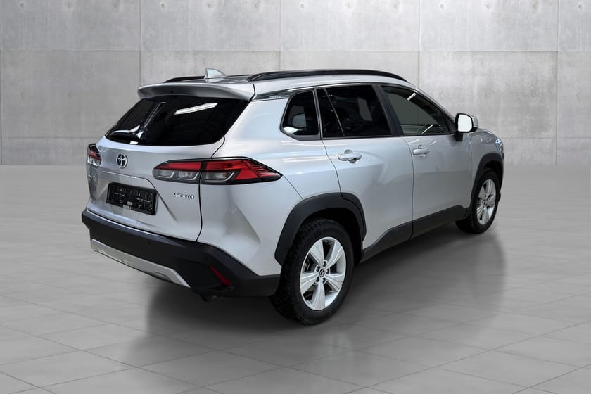 Bilde 4 av Toyota Corolla Cross Hybrid AWD-i Executive