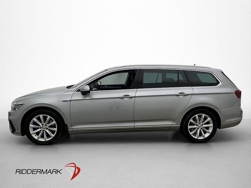 Bild 5 av Volkswagen Passat Sportscombi GTE 218hk P-Värmare Kamera CarPlay Drag