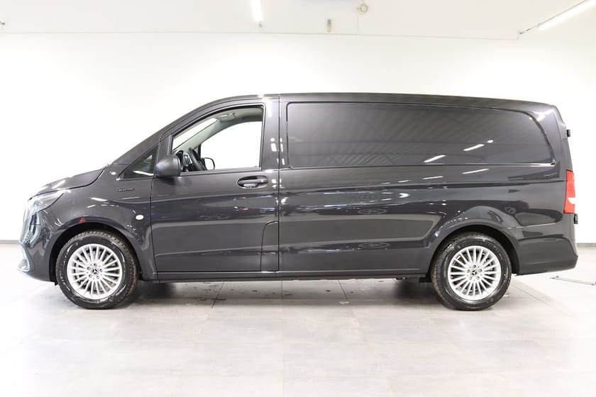 Bild 3 av Mercedes-Benz eVito Tourer 129 3.5t Skåp lång Lagerbil