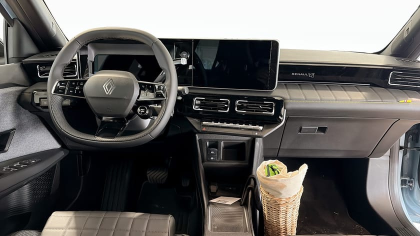 Bild 4 av Renault 4 E-Tech ELECTRIC ICONIC EV52