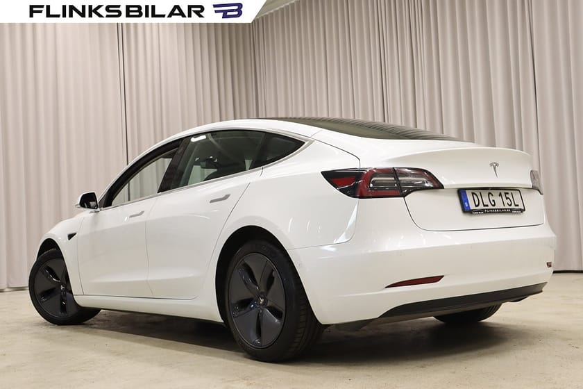 Bild 3 av Tesla Model 3 Standard Range Plus 5300Mil Svensksåld