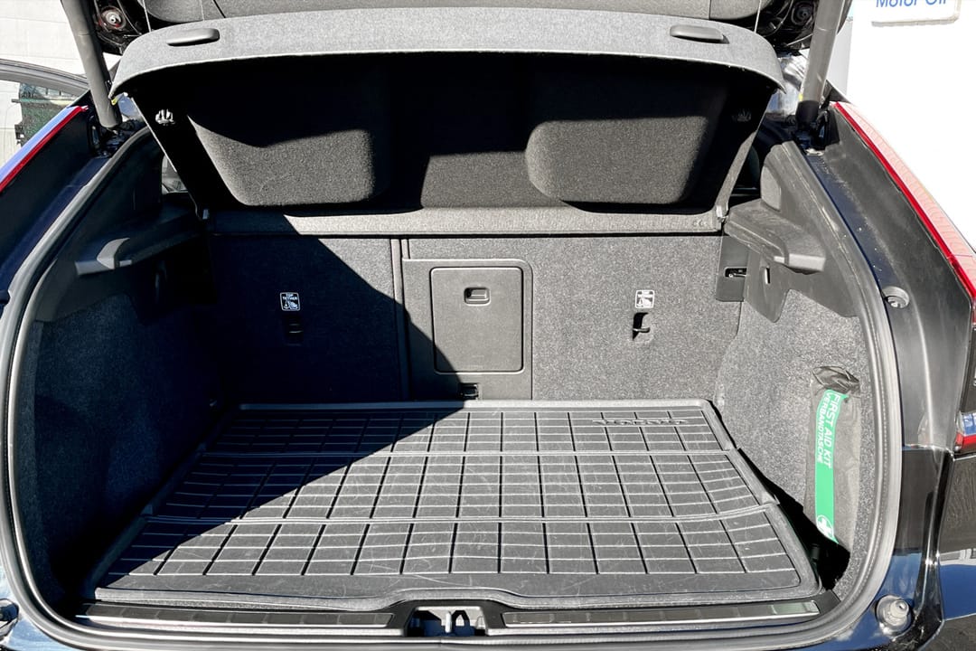 Volvo EC40 Twin Motor Performance