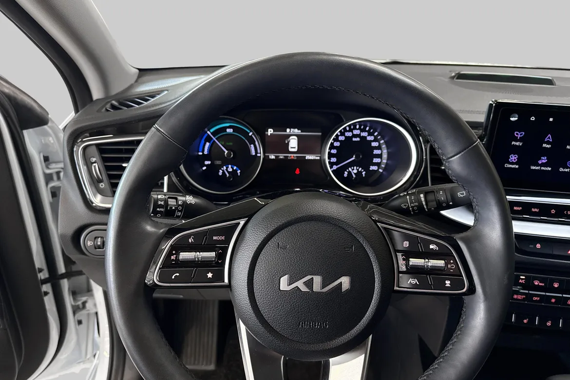 picture of a car