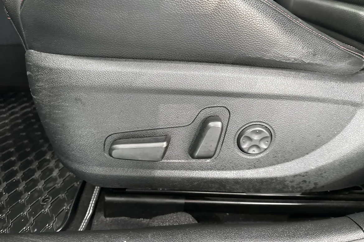picture of a car