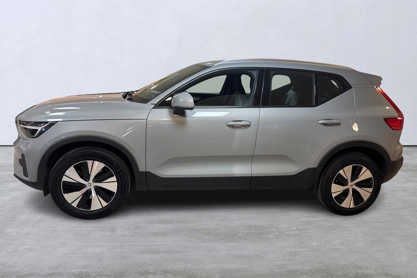Bild 2 av Volvo XC40 B4 FWD Bensin Core