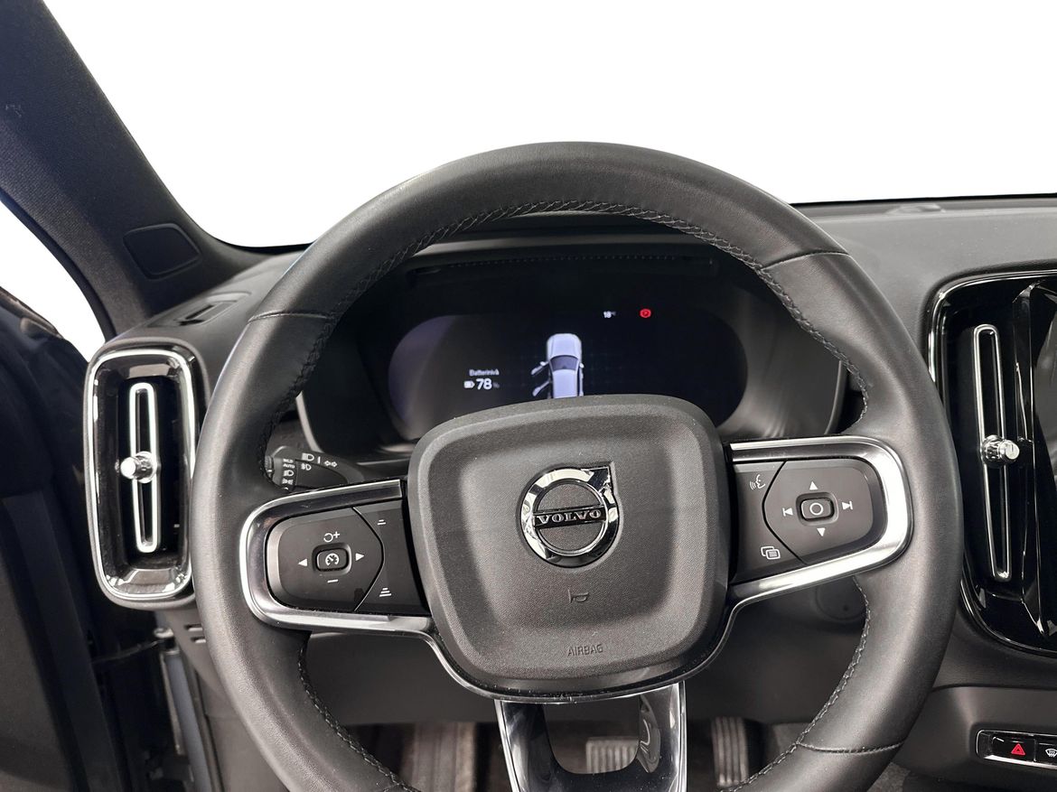Volvo XC40 2023 - miniatyr 8