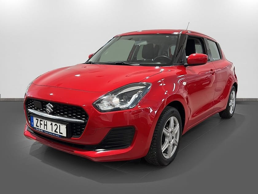 Bild 1 av Suzuki Swift Hybrid 83hk Vinterhjul Farthållare 2483 mil