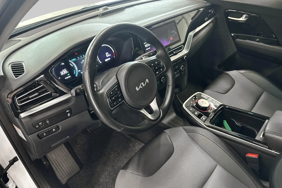 picture of a car