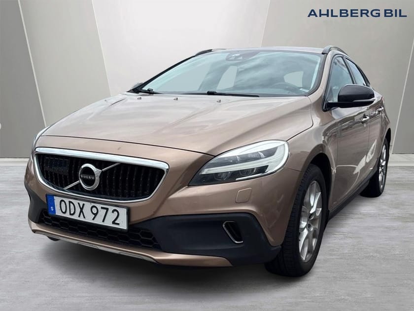 Bild 5 av Volvo V40 Cross Country D2 Business Adv Summum, Dragkrok, Adaptiv farthållare, Parkeringskamera bak, BLIS, LED, Förarstol elmanövrerad, Keyless