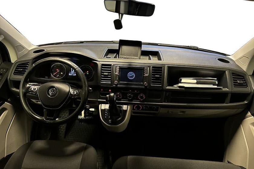 Bild 5 av Volkswagen Transporter Kombi T32 2.0 TDI ,204hk