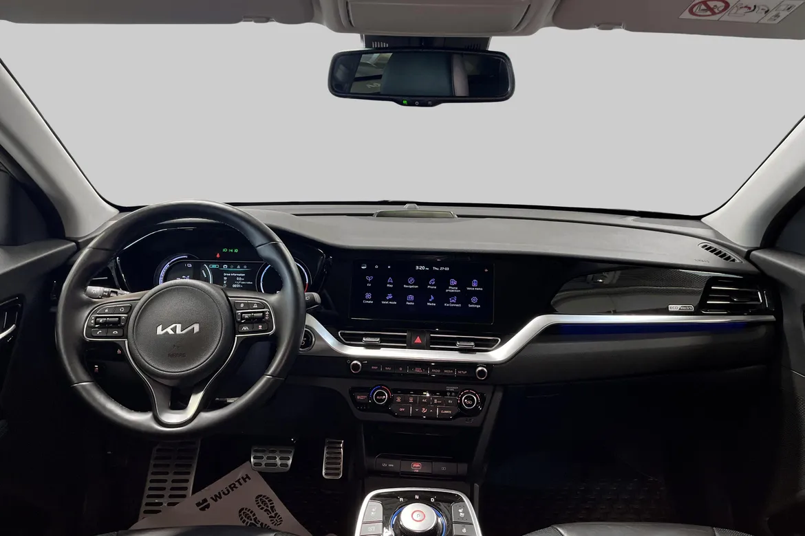 picture of a car
