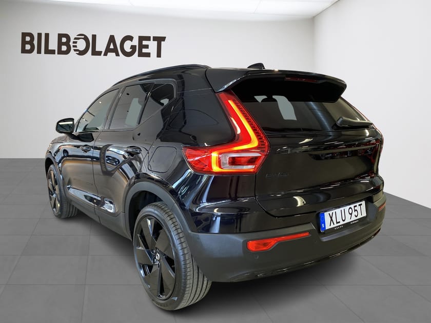Bild 3 av Volvo EX40 Twin Motor Performance M Ultra Black Edt