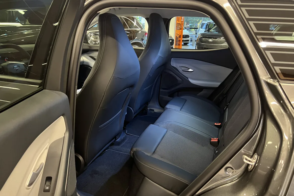 Ford Explorer EV Extended Range RWD